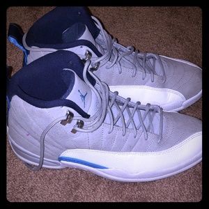 Jordan's retro 12s Mens size 9